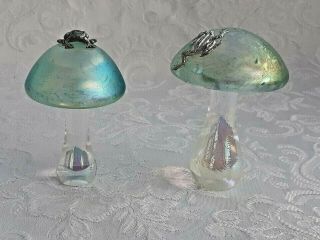 Heron Glass Two Green Mushrooms With Pewter Frogs - Gift Box - Made In Uk