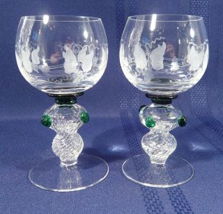 2 Theresienthal Wine Glasses Clear Swirl Stem Green Prunts Engraved Leaf 5 1/8 "