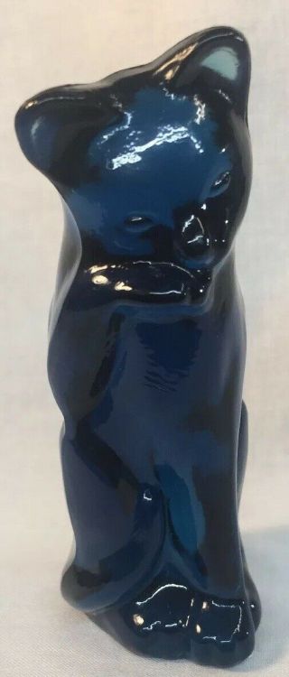 Fenton Art Glass Indigo Blue Grooming Cat