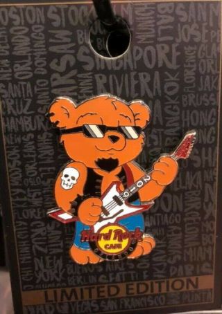 0Hard Rock Cafe ORLANDO 2019 Cool Teddy Bear Playing Guitar PIN on CARD LE 300 3