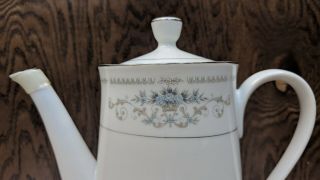 Fine China of Japan Diane Coffee Tea Pot w Lid Porcelain Teapot Server 2