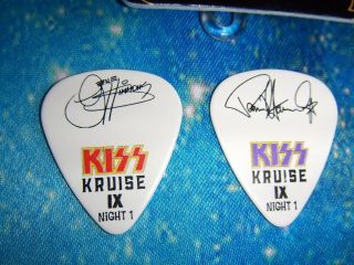 Kiss Kruise IX 9 Gene Simmons Paul Stanley Guitar Picks Luggage Tag & Dog Tag 2