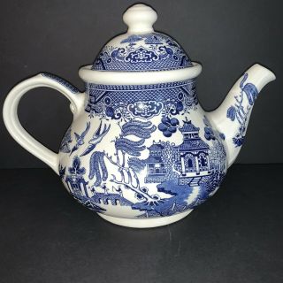 Blue Willow Teapot,  With Lid,  By Churchill,  Made In England