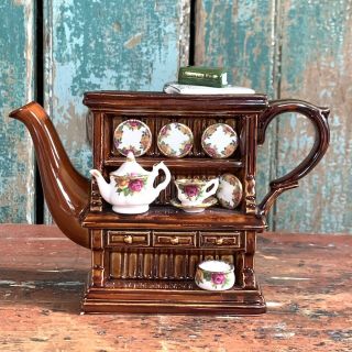 Royal Albert Old Country Roses Earthenware England Mini Teapot Welsh Dresser