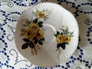 VINTAGE SHELLEY DAINTY BONE CHINA TEA CUP & SAUCER ENGLAND yellow roses 4