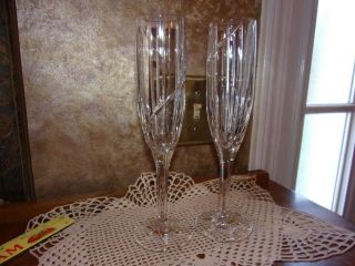 Mikasa Uptown Vertical Cut Champagne Flutes Glasses Goblets Stems Nos Set Of 2