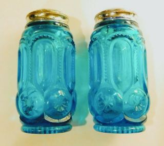 Vintage L E Smith Colonial Blue Glass Moon & Stars Salt & Pepper Shakers