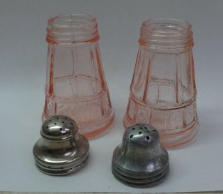Vintage Jeannette Doric Pink Salt And Pepper Shakers