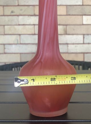 Vintage Art Glass Red And White Swirl Ruffled Vase 12” 6