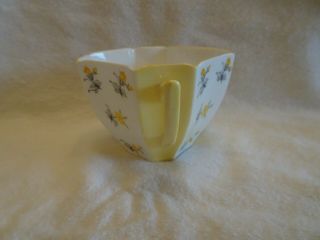 Shelley Queen Anne Yellow Teacup and Saucer 3