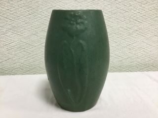 Antique Zanesville Matte Green Arts And Crafts Pottery Vase 8 5/8 Inch 4