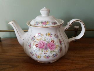 Vintage Sadler England Floral Gold Trim 4 Cup Teapot