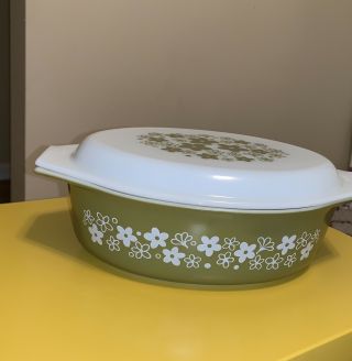 Vintage Pyrex 2.  5 Quart Green Casserole Dish With Olive Print Lid,  045