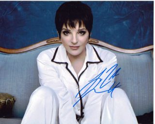 Liza Minnelli Cabaret Sally Bowles Signed 8x10 Photo With