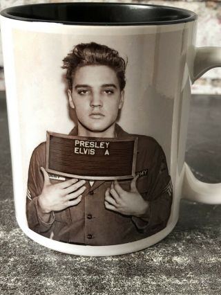 Elvis Presley Vintage Army Prison Mugshot King Fans Christmas Gift Mug Cup