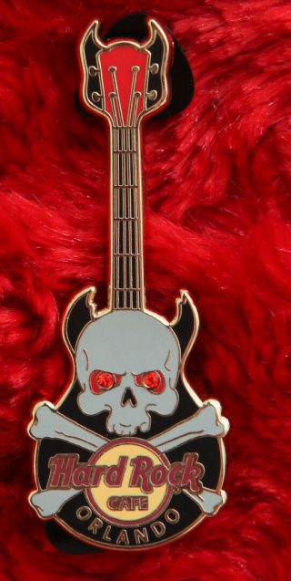 Hard Rock Cafe Pin Orlando Skull Gem Eyes Cross Bones Pirate Halloween Guitar