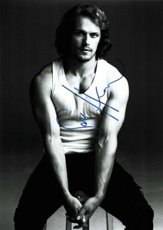 Sam Heughan Autographed Signed Photo 8 X 12