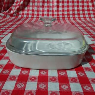 Vintage Corning Ware White Winter Frost Casserole Dish A - 10 - Bw/ Pyrex A - 12 - B Lid