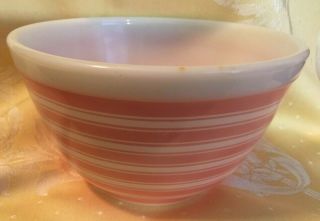Vintage Pyrex Pink And White Stripe Mixing Bowl 1 1/2 Pt 1.  5 Pint