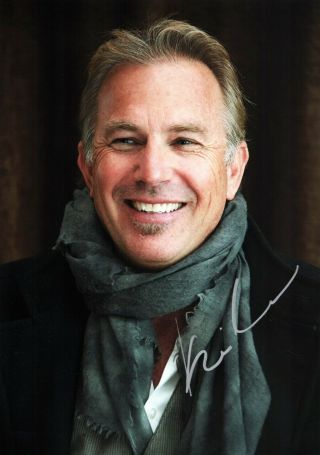 Autographed Kevin Costner Signed Photo 8 X 12 (21x30cm)