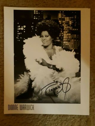 Dionne Warwick Autograph 8x10 No Certificate Hand Signed