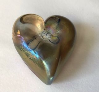 Robert Held Studio Art Glass Heart Iridescent Paperweight Hand Canada Signed 4