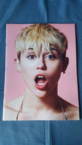 Miley Cyrus 2014 Bangerz Tour Concert Program Book 40 Pages 11 X 15