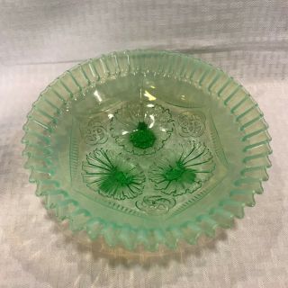 Te197 Vtg Northwood Glass Green Opalescent Edge Ruffled Bowl Rings 9 - 1/2 Footed