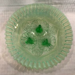 TE197 VTG Northwood Glass Green Opalescent Edge Ruffled Bowl Rings 9 - 1/2 Footed 5