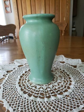 Antique Art Crafts Pottery Matte Green Vase Zanesville Mccoy Roseville Brush 3