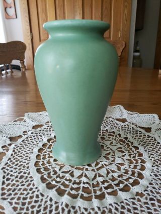Antique Art Crafts Pottery Matte Green Vase Zanesville Mccoy Roseville Brush 4