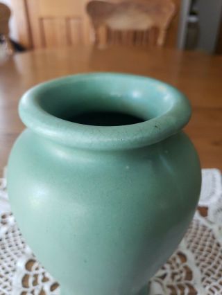 Antique Art Crafts Pottery Matte Green Vase Zanesville Mccoy Roseville Brush 8