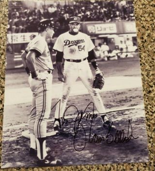 Mr.  Baseball Tom Selleck Authentic Signed Autographed 8x10 Photograph To James