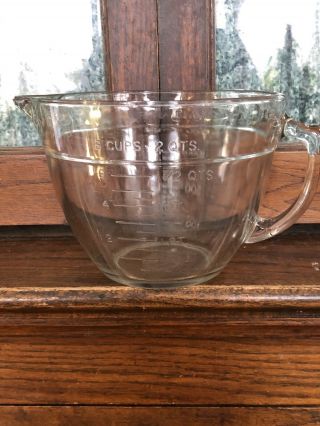 Vintage Anchor Hocking Glass Mixing Batter Bowl Measuring 8 Cup 2 Qt.  Clear