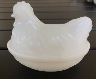 Vtg Chicken Hen On Nest Basket Milk Glass Lidded Candy Dish White Anchor Hocking