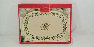 Lenox China Holiday Oblong Platter 15.  25 " L Holly & Berry