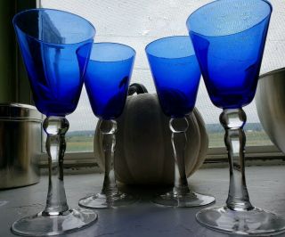 Set Of 4 Cobalt Blue 7 5/8 " Glasses Wine Goblets Clear Stem