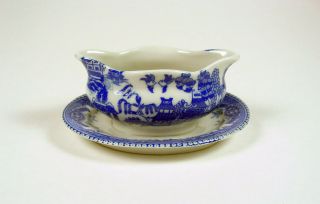 Blue Willow - 4 1/2 " - Childs Play Gravy Boat - 1950’s - Old & - Japan