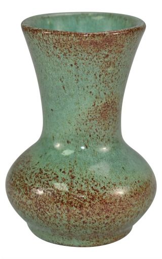 Vintage Pine Ridge Sioux Dakota Pottery Mottled Green And Brown Vase (talbot)