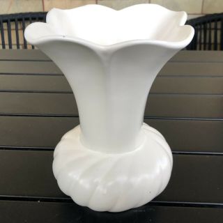 Vintage Stangl Usa Art Pottery White Vase
