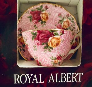Royal Albert “Dusky Pink Lace” Teacup and Saucer Fine Bone China 2