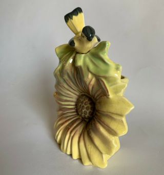 LATE 1940 ' S VINTAGE MCCOY YELLOW SUNFLOWER WITH BIRD WALL POCKET 3