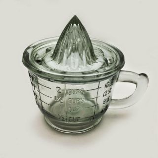 Clear Glass Measuring Cup With Juicer Top