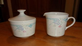 Corelle Corning Symphony Creamer And Covered Sugar Bow Set - Pink Blue Flowers