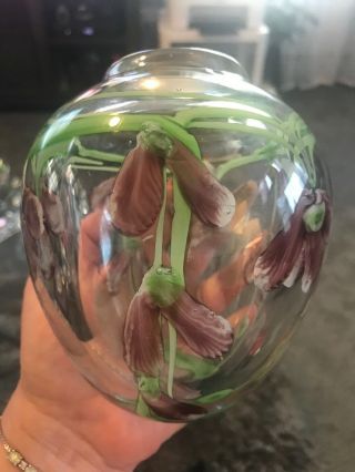 Hand Blown Art Glass Vase Pink Green Floral & Vine Pattern 4
