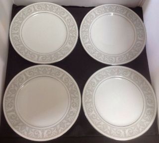 Imperial China Whitney By W.  Dalton 5671 Set Of 4 - 10 3/8 " Dinner Plates