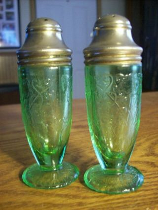 Vintage Hazel Atlas Green Florentine Poppy Salt & Pepper Shakers