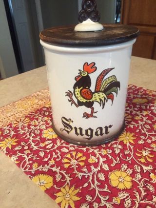 Vintage Metlox Poppytrail Rooster Canister With Wooden Lid Sugar Canister