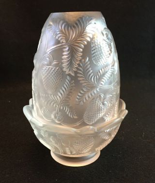 Estate Fine Vintage Fenton Glass Fairy Light Strawberry Candle Holder Lamp