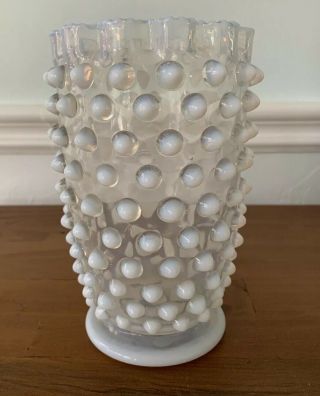 Vintage Fenton Vase Opalescent Hobnail White Clear Scallop Rim “rare Design”
